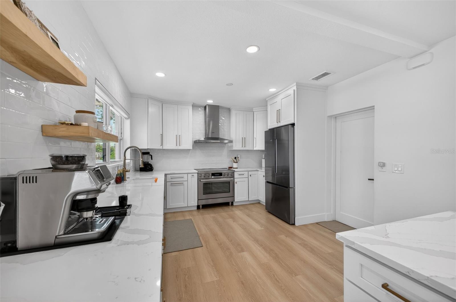 1866 VENETIAN POINT DR — photo 13