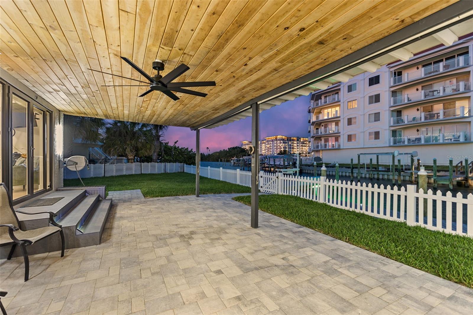 1866 VENETIAN POINT DR — photo 39
