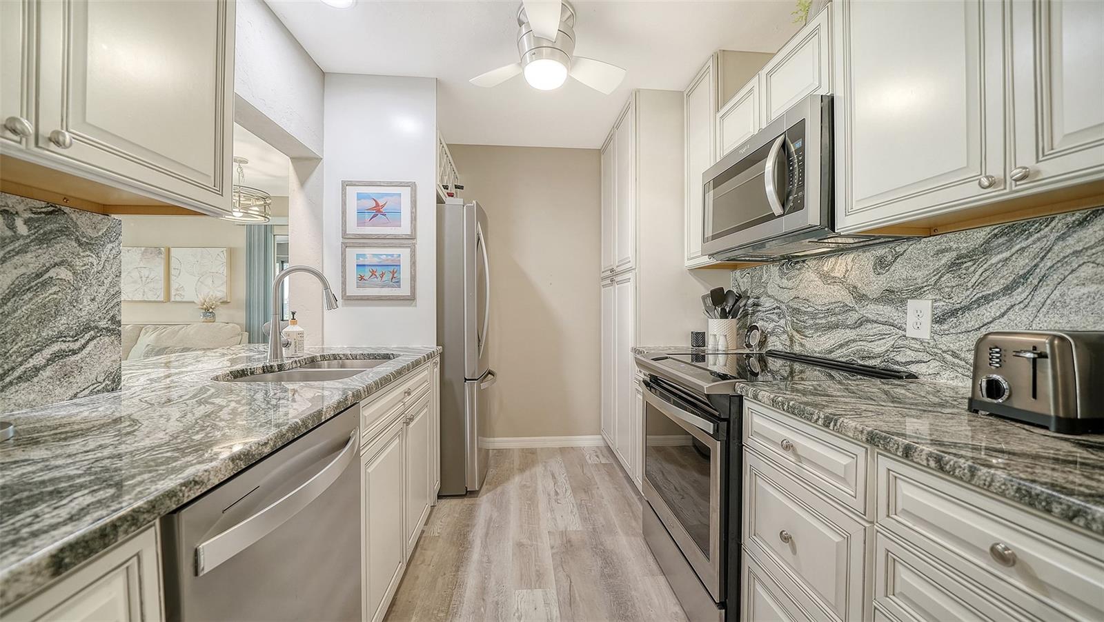 712 WHITE PINE TREE RD #77 — photo 17