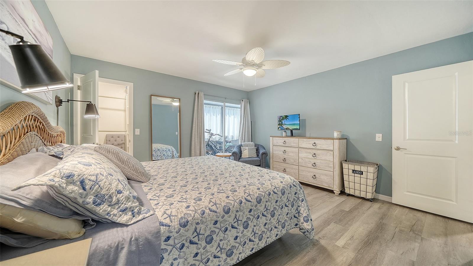 712 WHITE PINE TREE RD #77 — photo 23