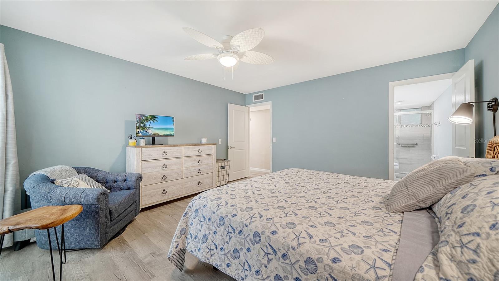 712 WHITE PINE TREE RD #77 — photo 22
