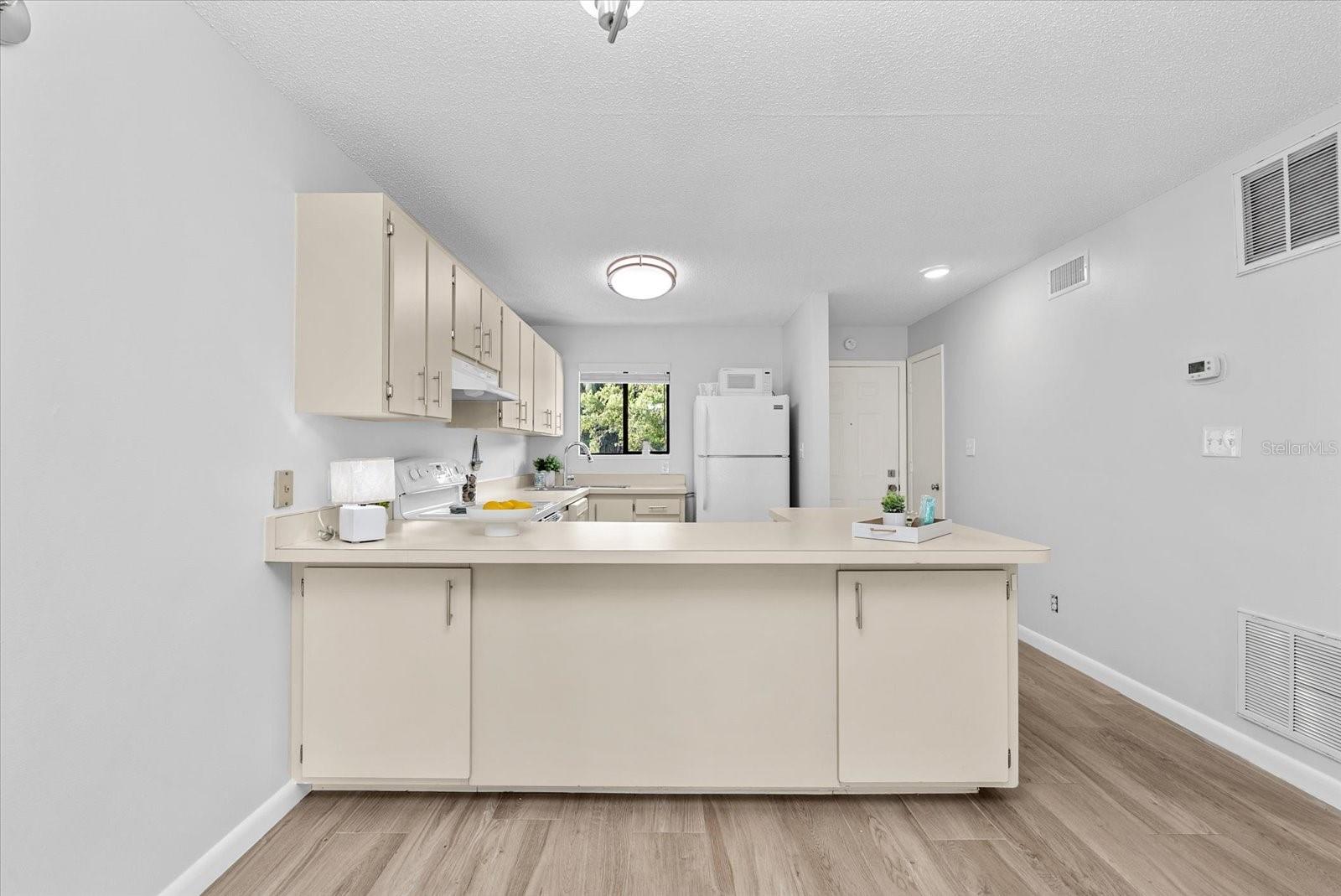 6033 34TH ST W #28 — photo 3