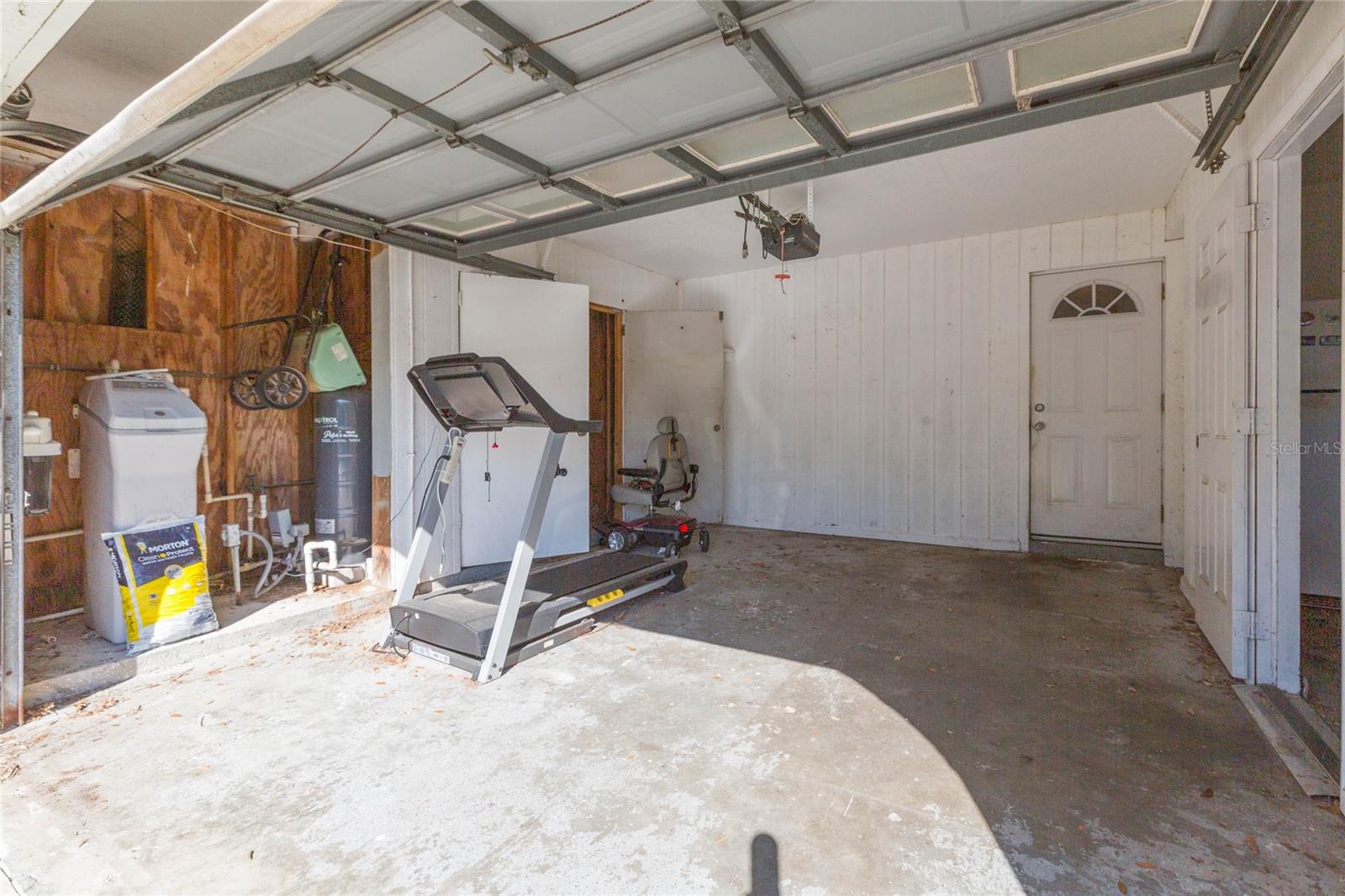 17616 EAGLE LN — photo 34