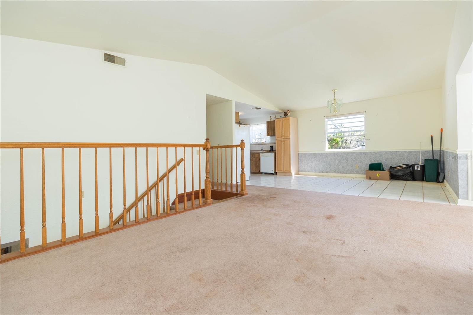 17616 EAGLE LN — photo 13