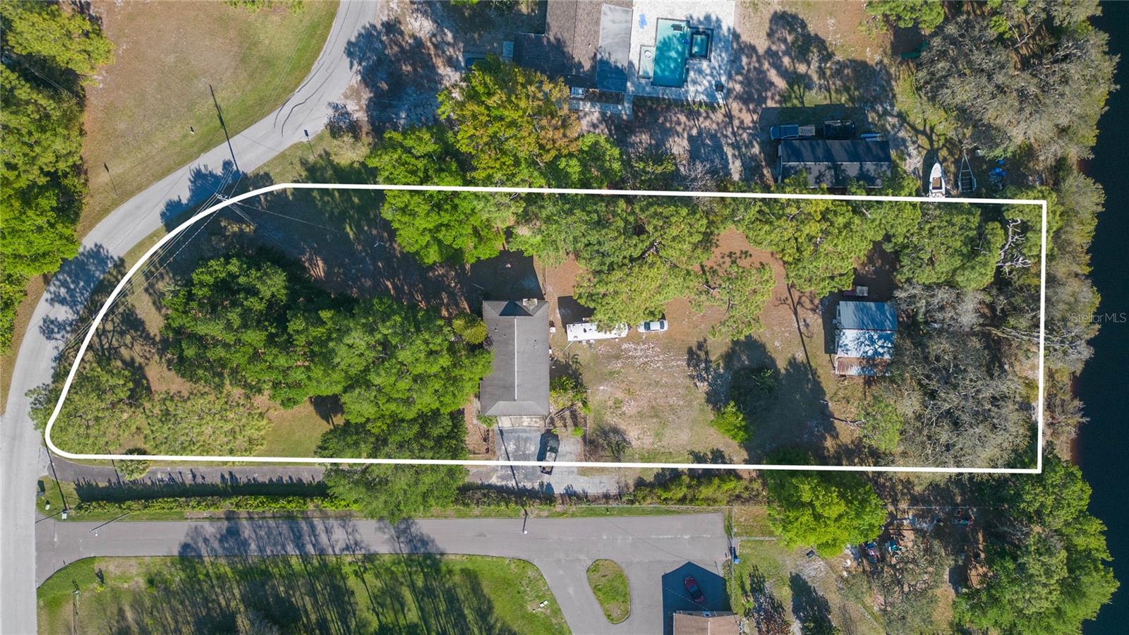 17616 EAGLE LN — photo 42