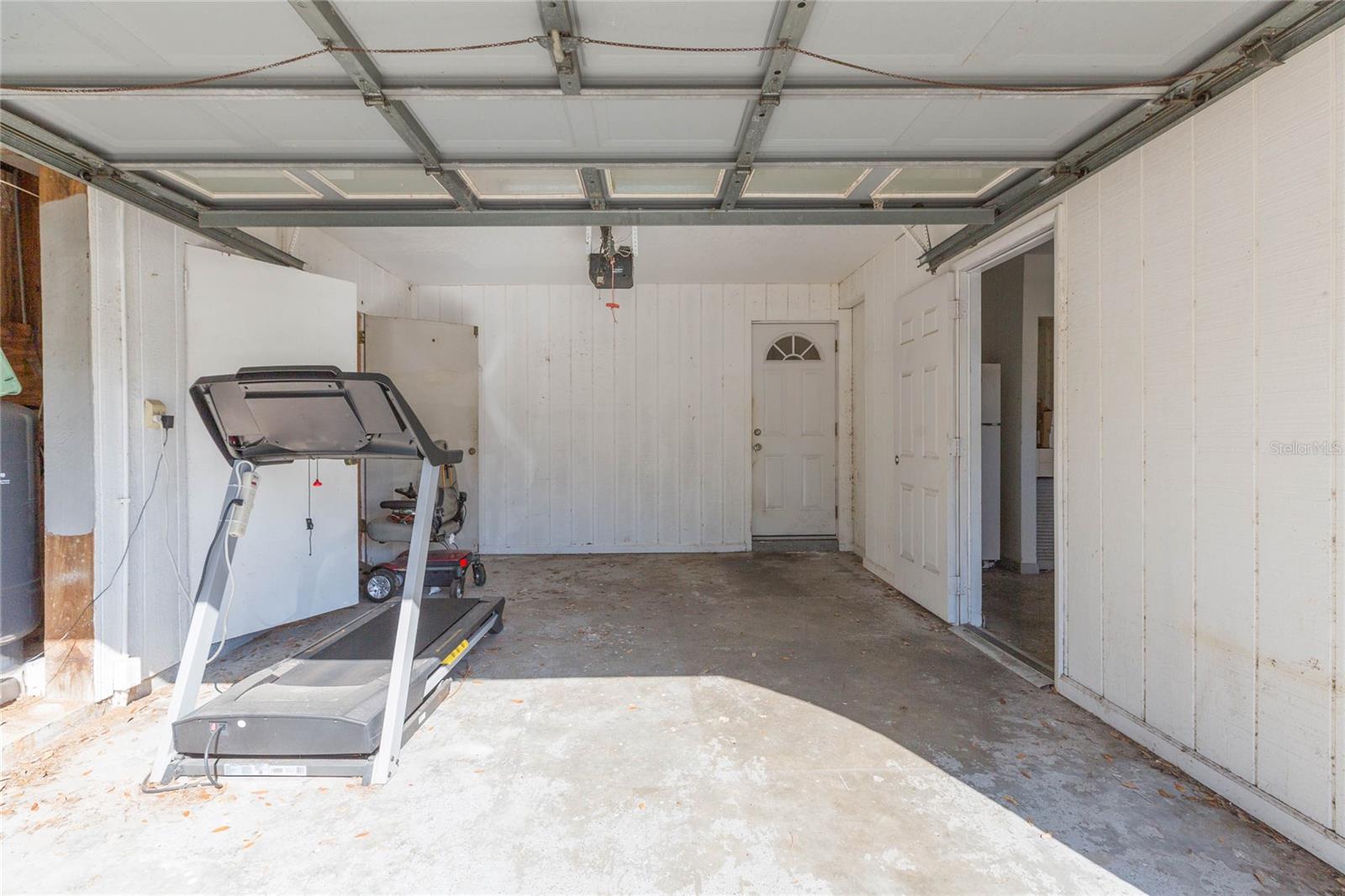 17616 EAGLE LN — photo 33