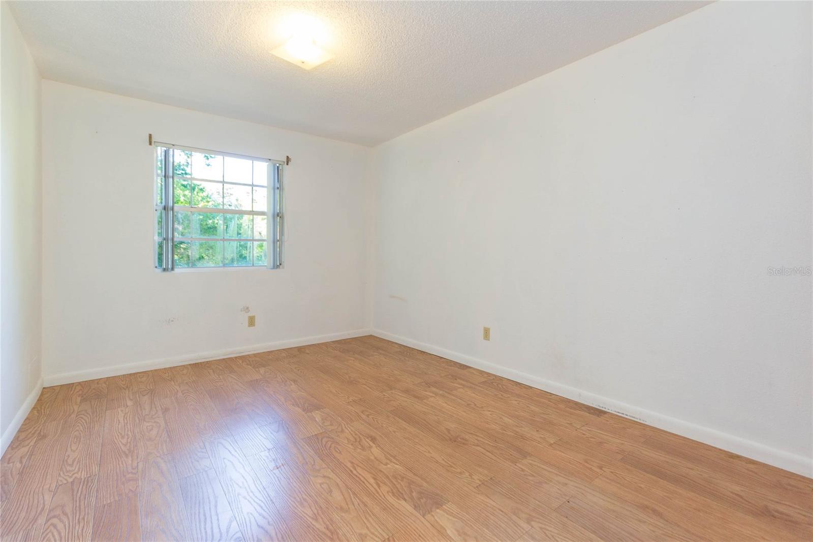 17616 EAGLE LN — photo 29