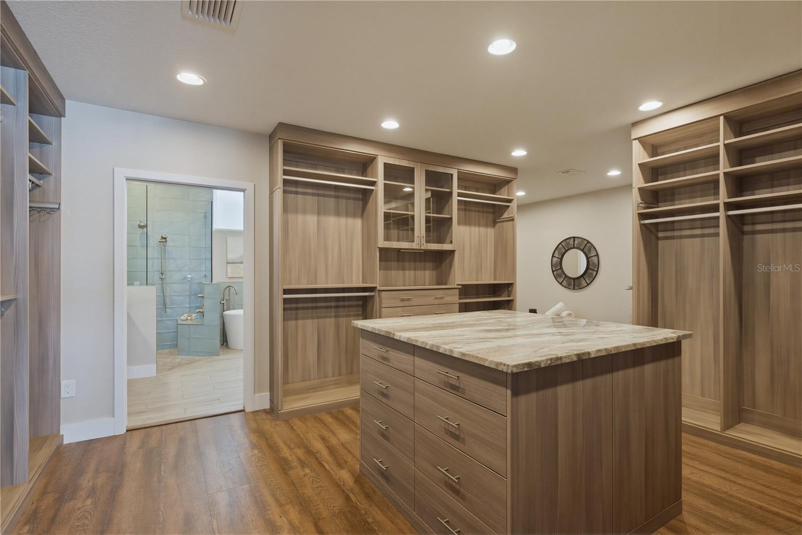 915 BAYSHORE DR — photo 27