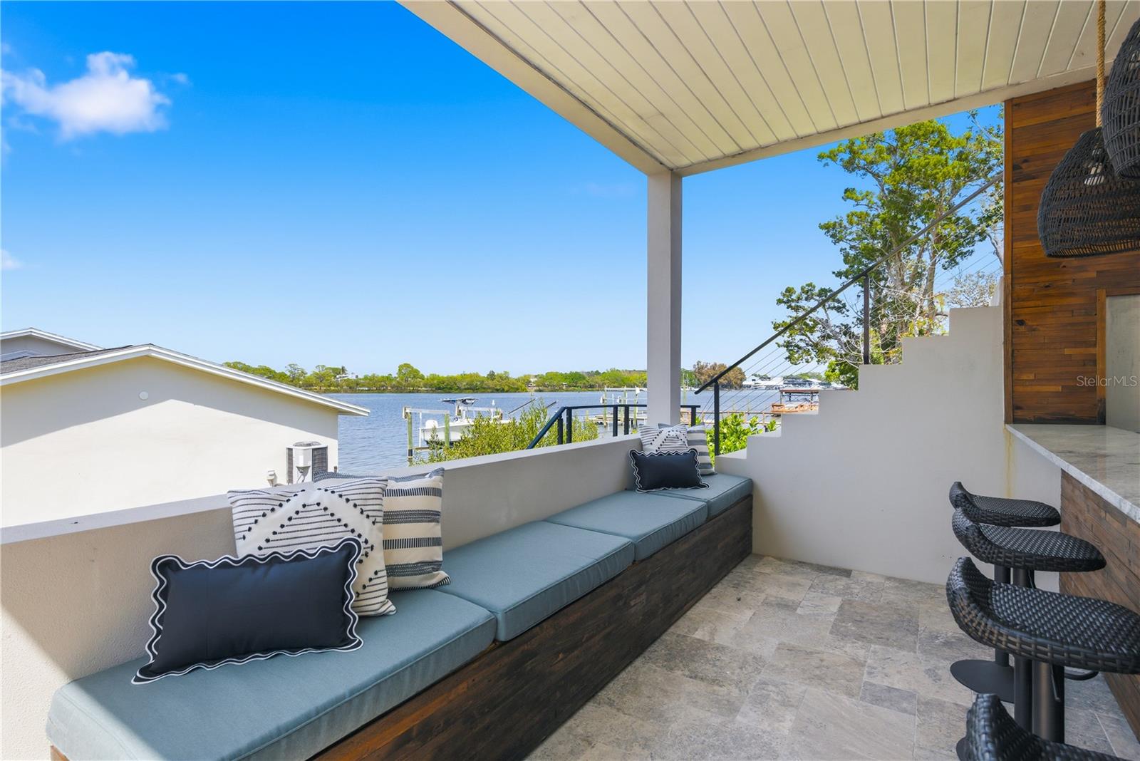 915 BAYSHORE DR — photo 53