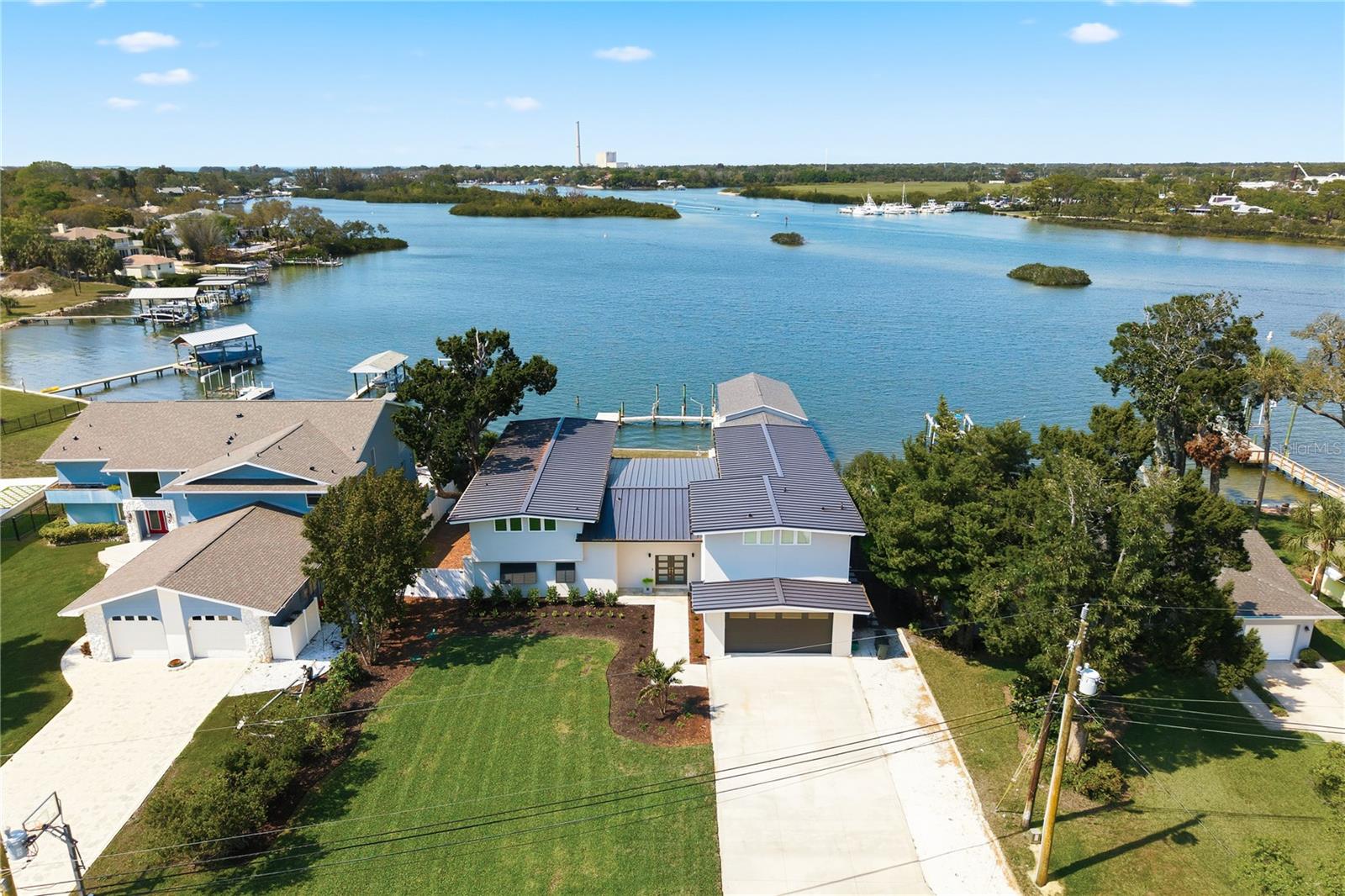 915 BAYSHORE DR — photo 80