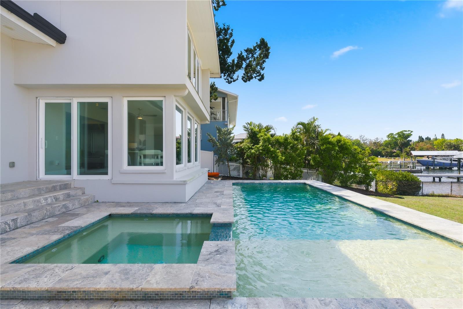 915 BAYSHORE DR — photo 48
