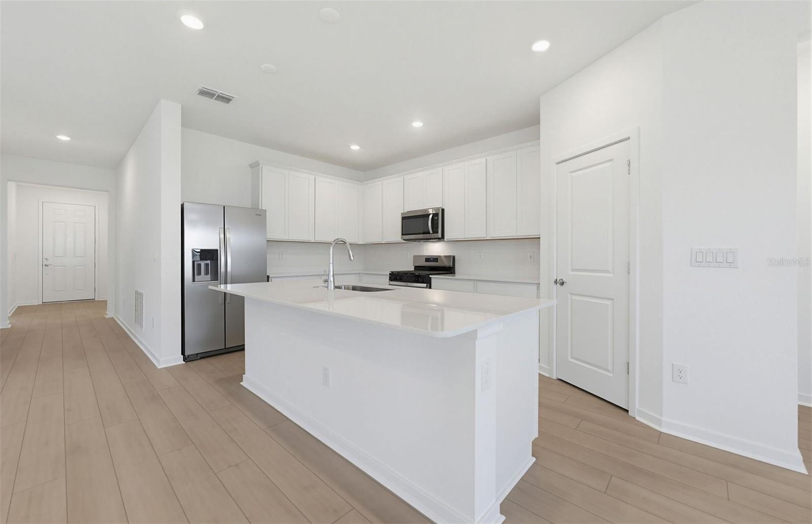 33383 HERDS HALLOW WAY — photo 3