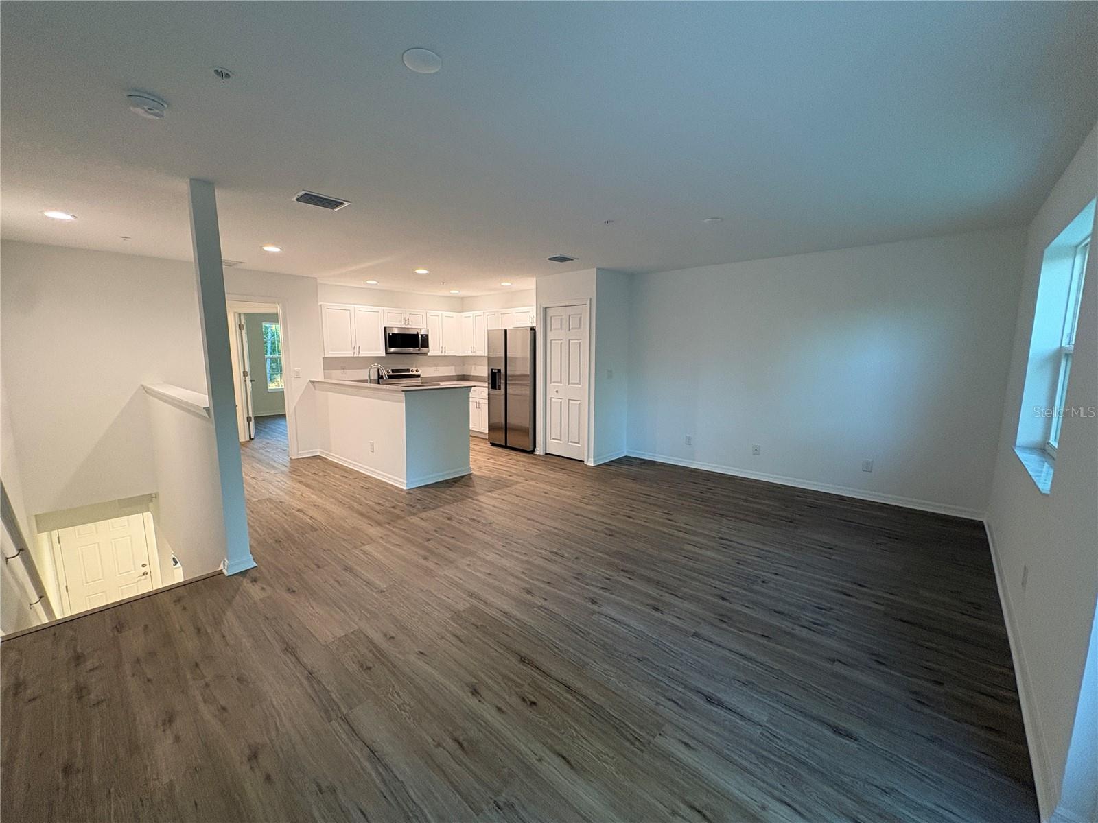 2525 6TH AVENUE DR E — photo 10