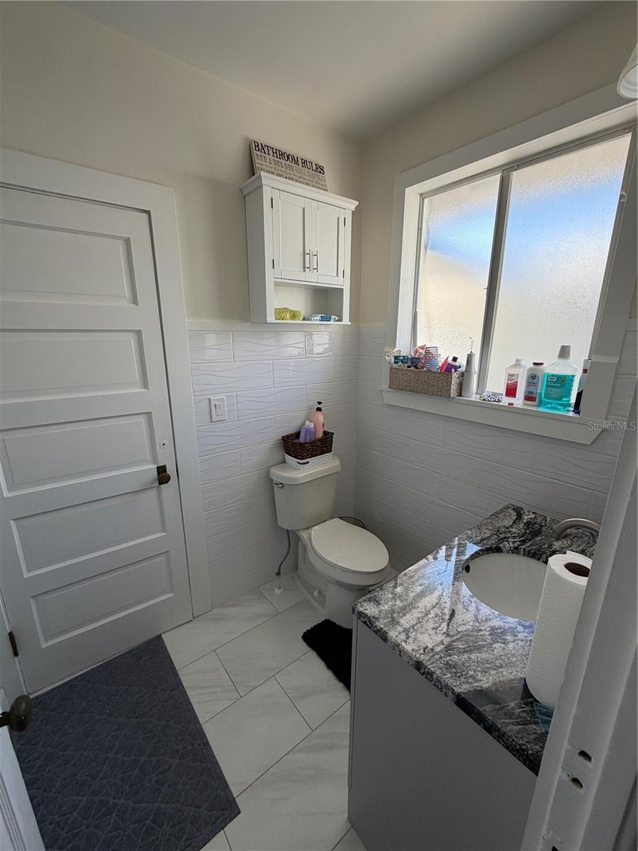 850 MANDALAY AVE — photo 29