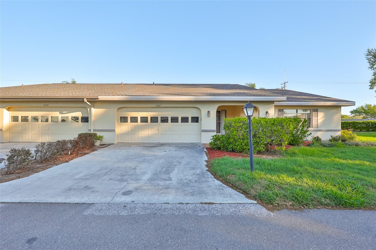 2321 LANCASTER DR — photo 52
