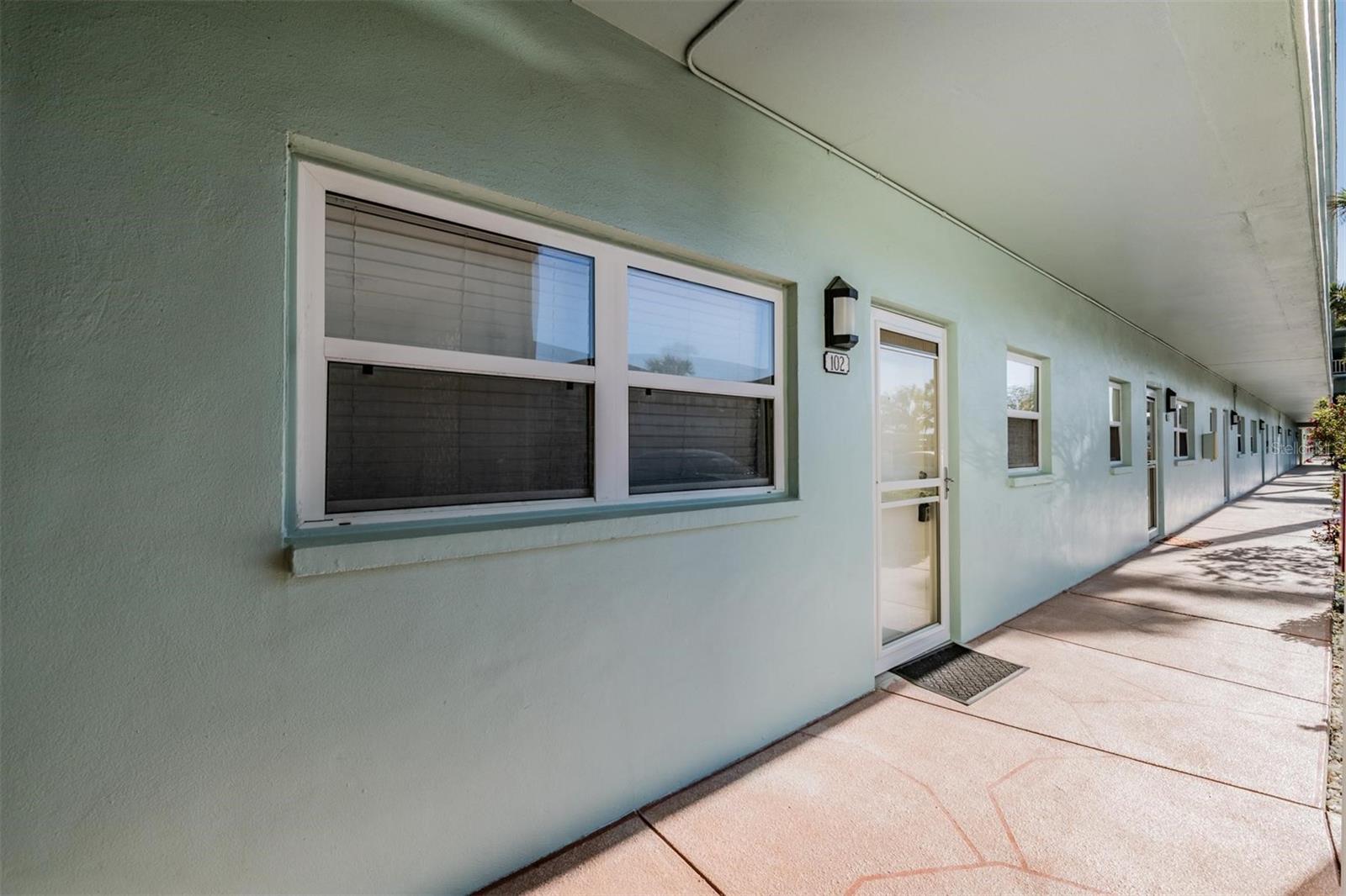 7 DUNOON PL #102 — photo 3