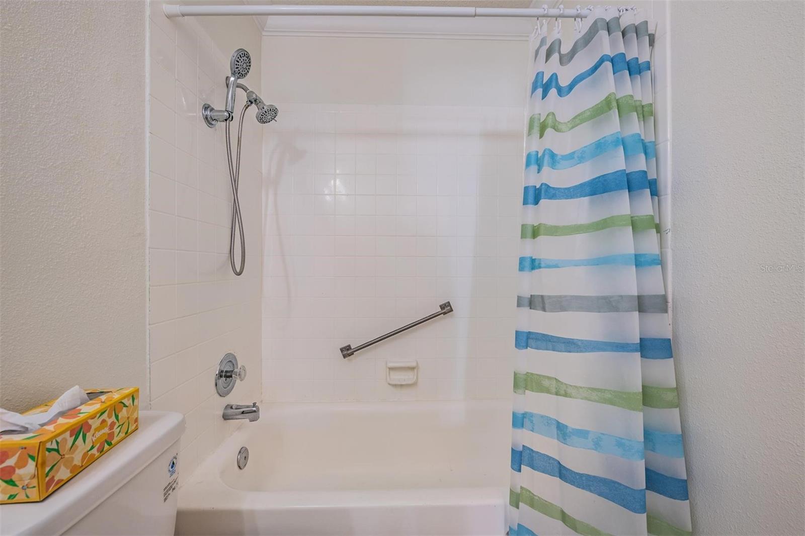 7 DUNOON PL #102 — photo 32