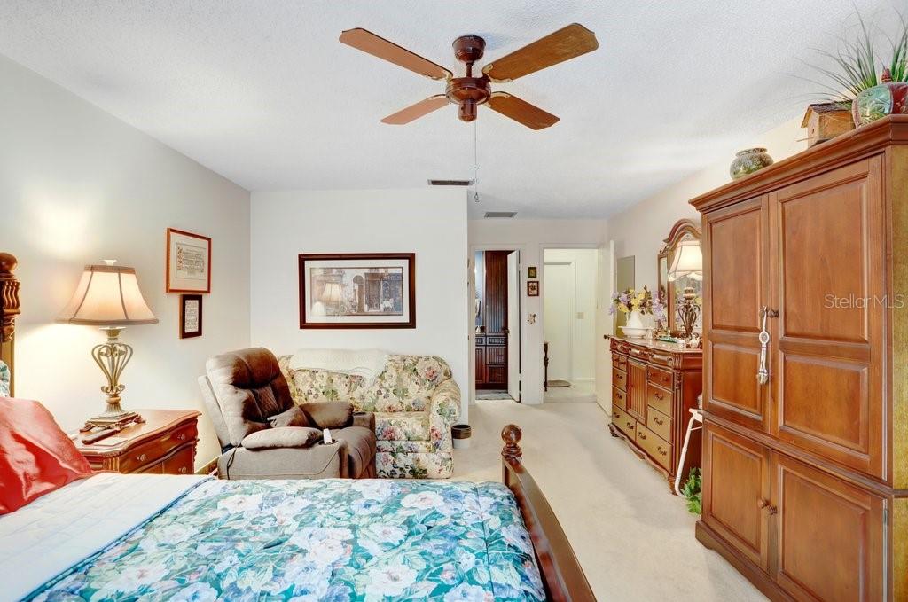 14931 OLD POINTE RD — photo 14