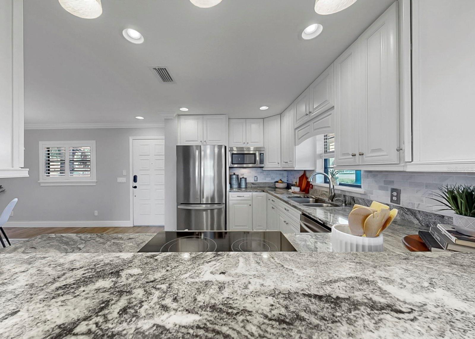 626 YARDARM DR #13 — photo 30