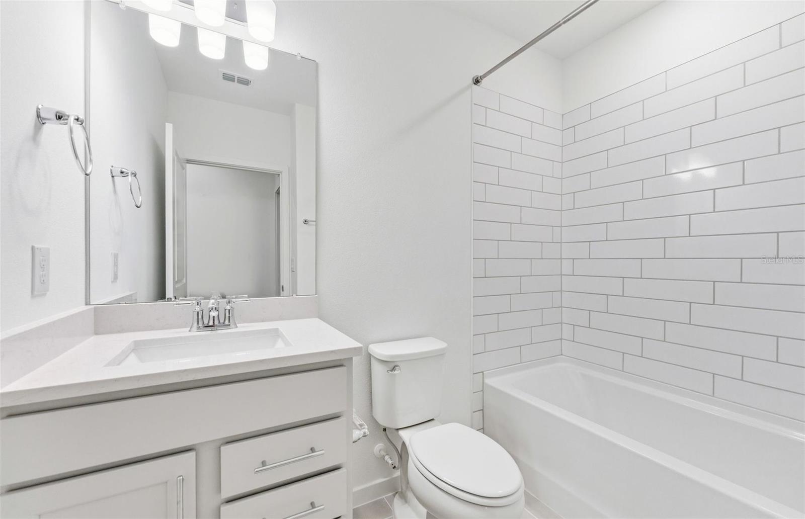 33426 BARNEBROOK DR — photo 9