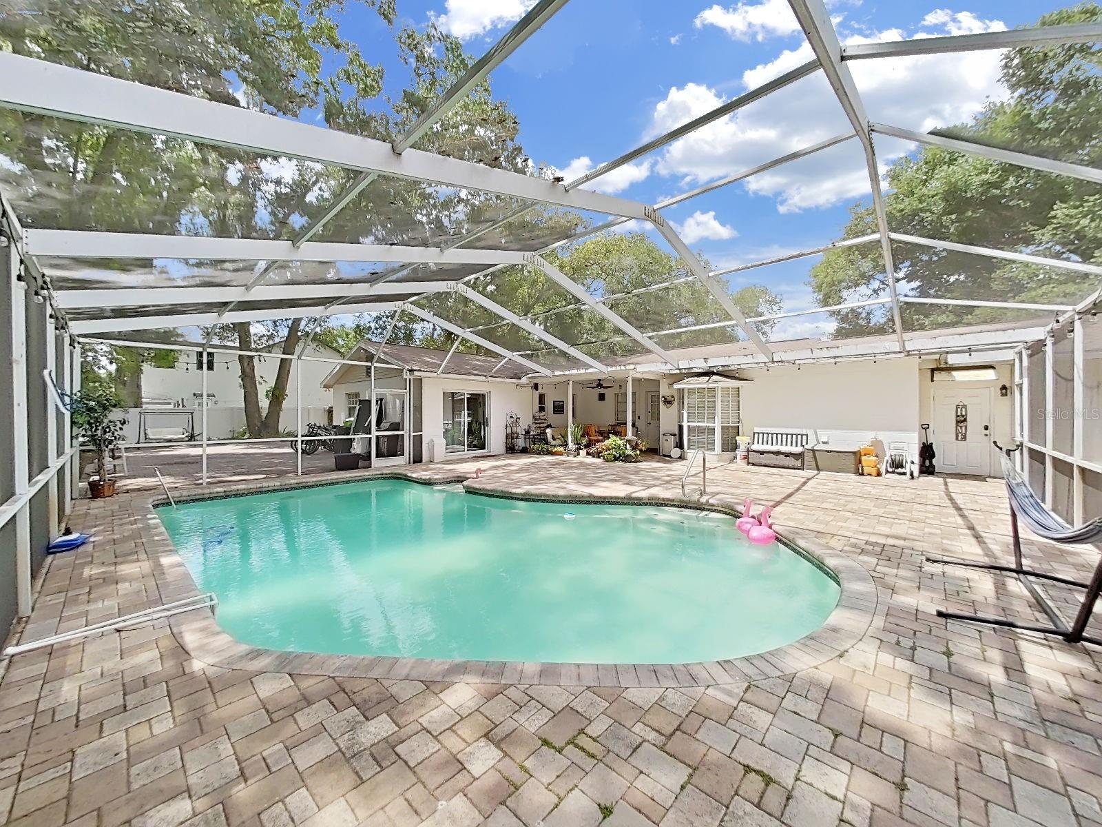 7608 BARRY RD — photo 9