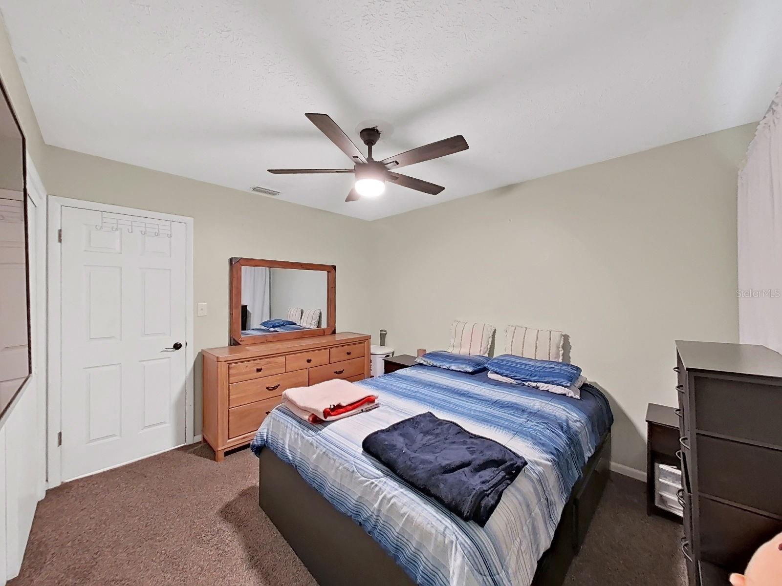 7608 BARRY RD — photo 38