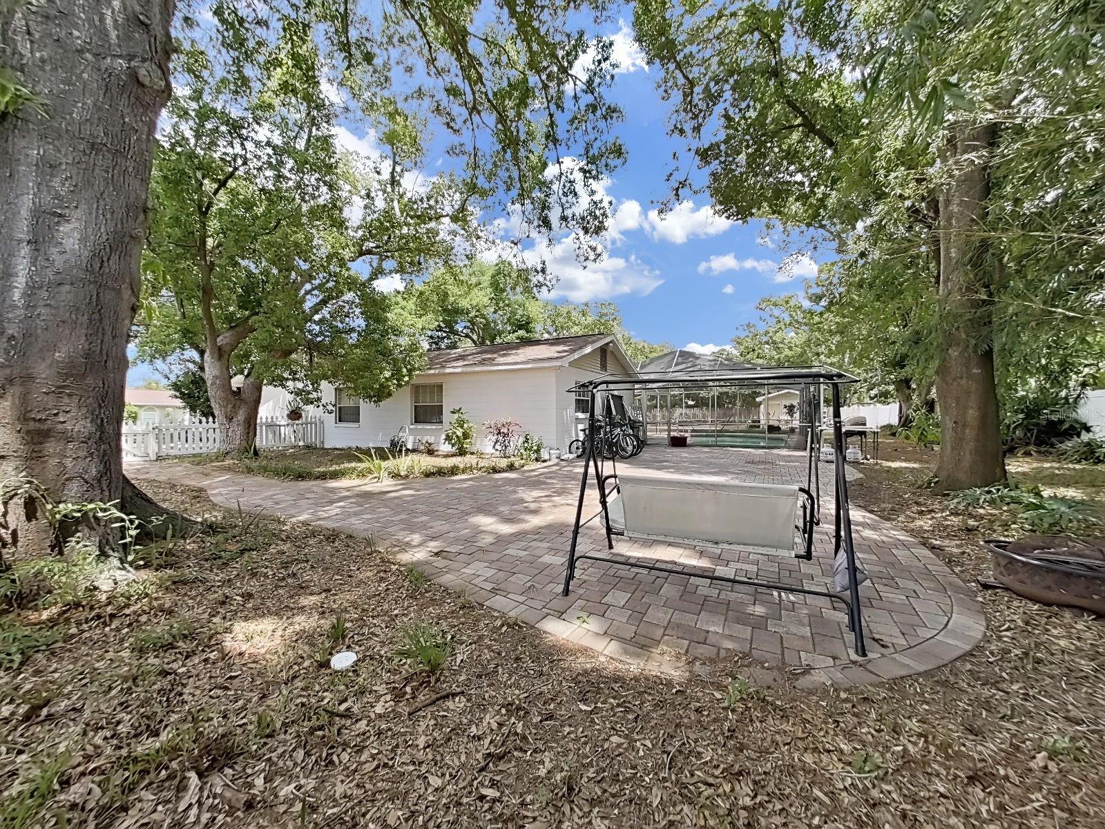 7608 BARRY RD — photo 8