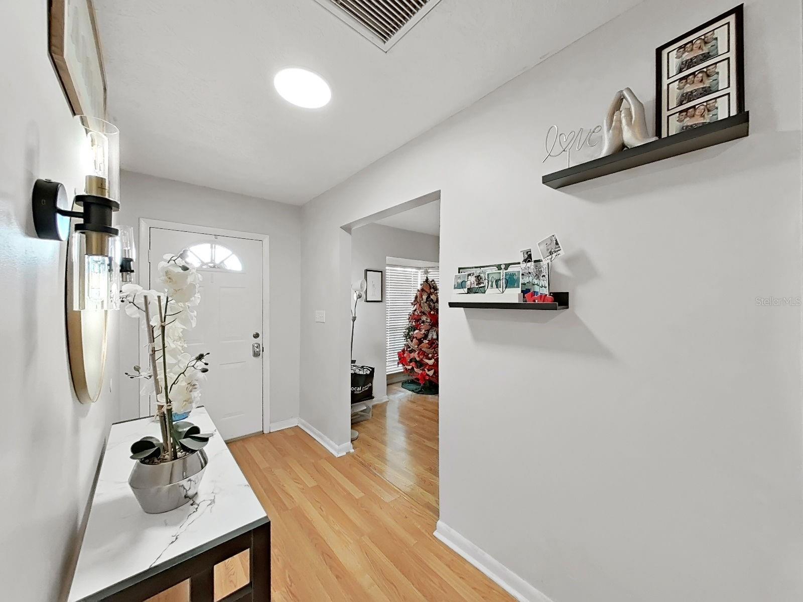 7608 BARRY RD — photo 18