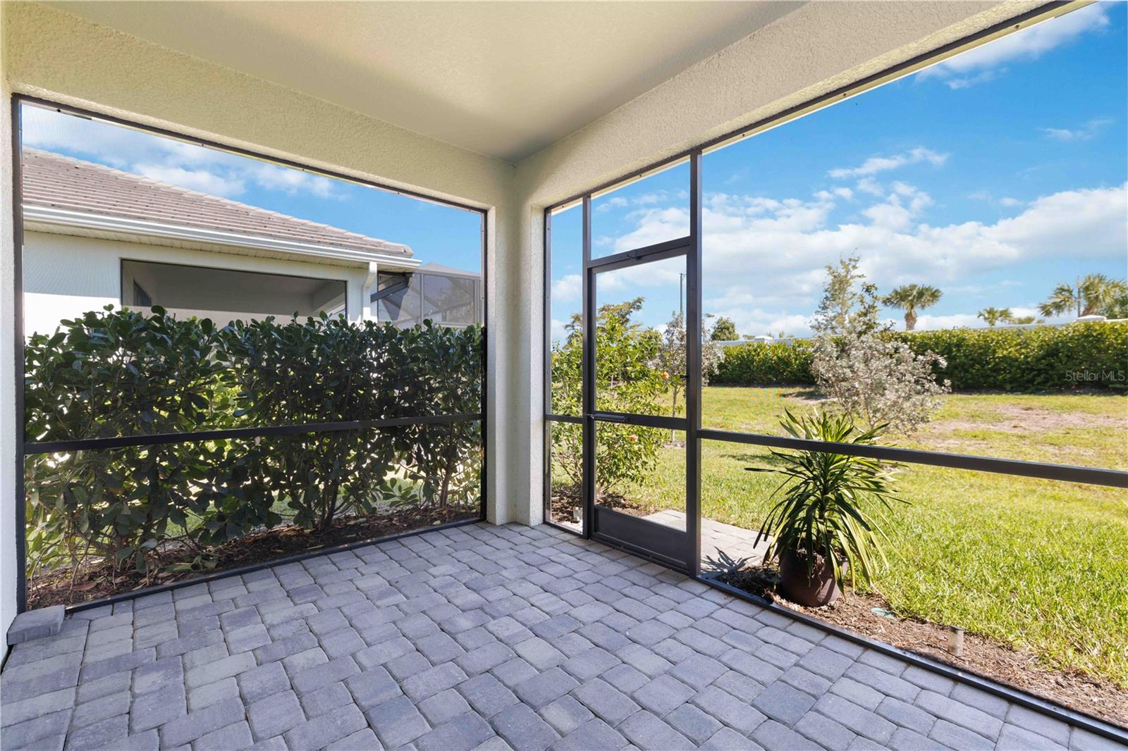 18516 DAYSPRING PL — photo 22
