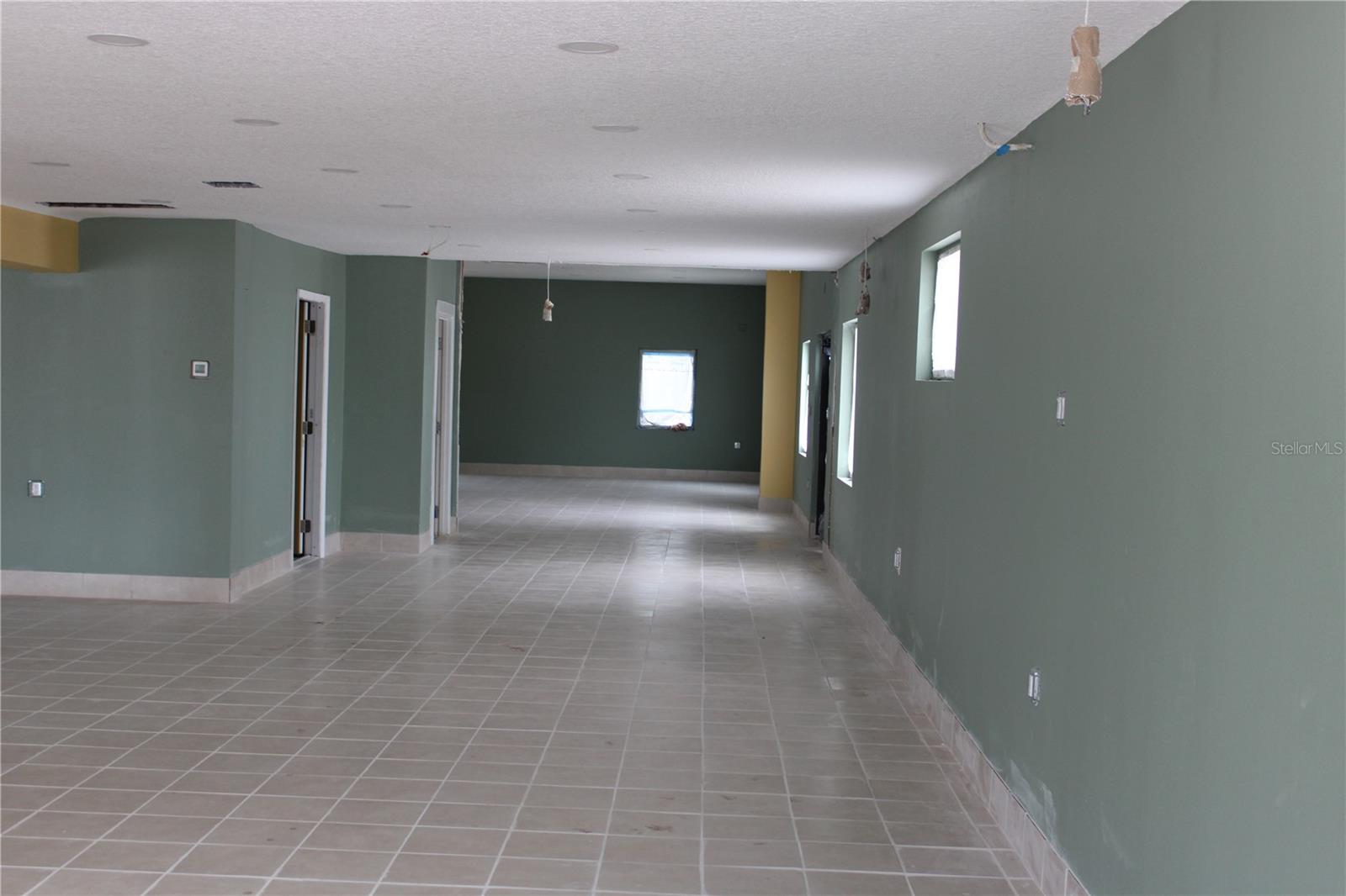 2180 N HERCULES AVE — photo 5