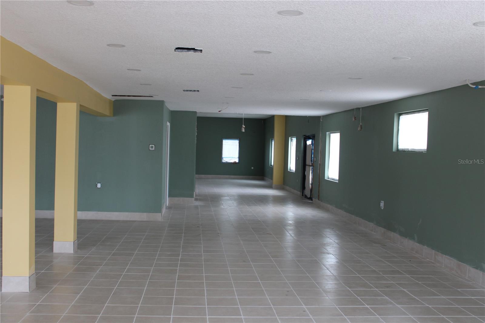 2180 N HERCULES AVE — photo 6