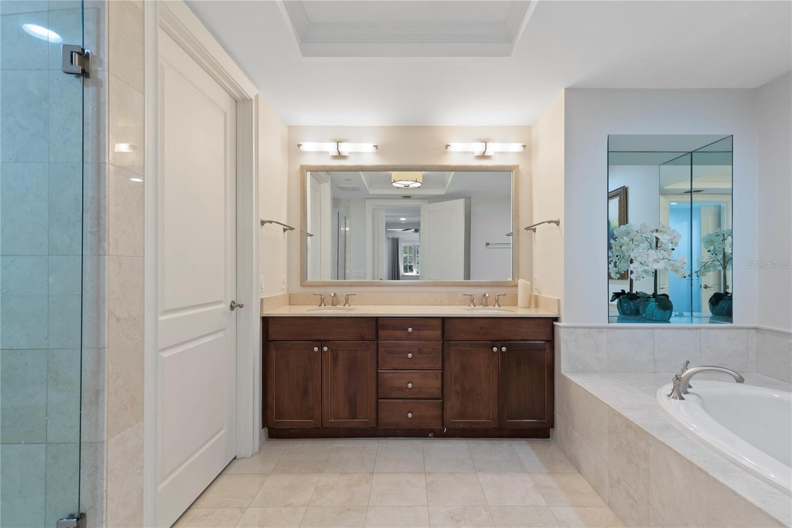300 BEACH DR NE #302 — photo 16