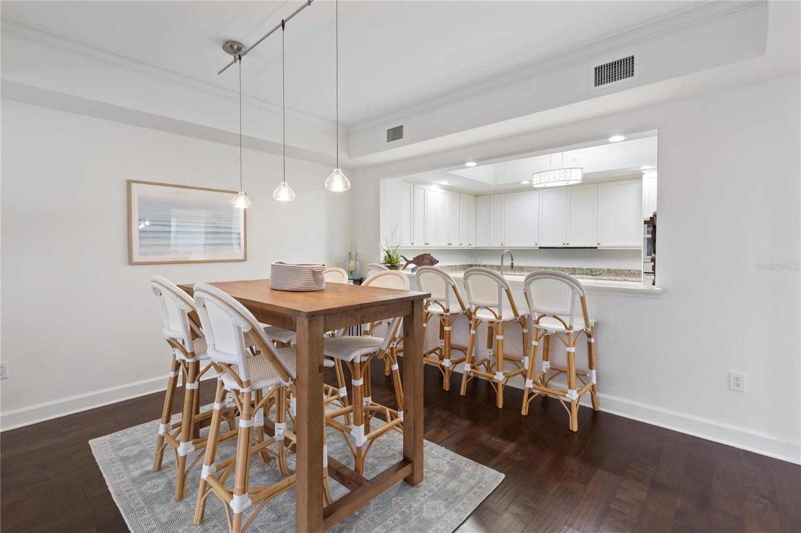 300 BEACH DR NE #302 — photo 12