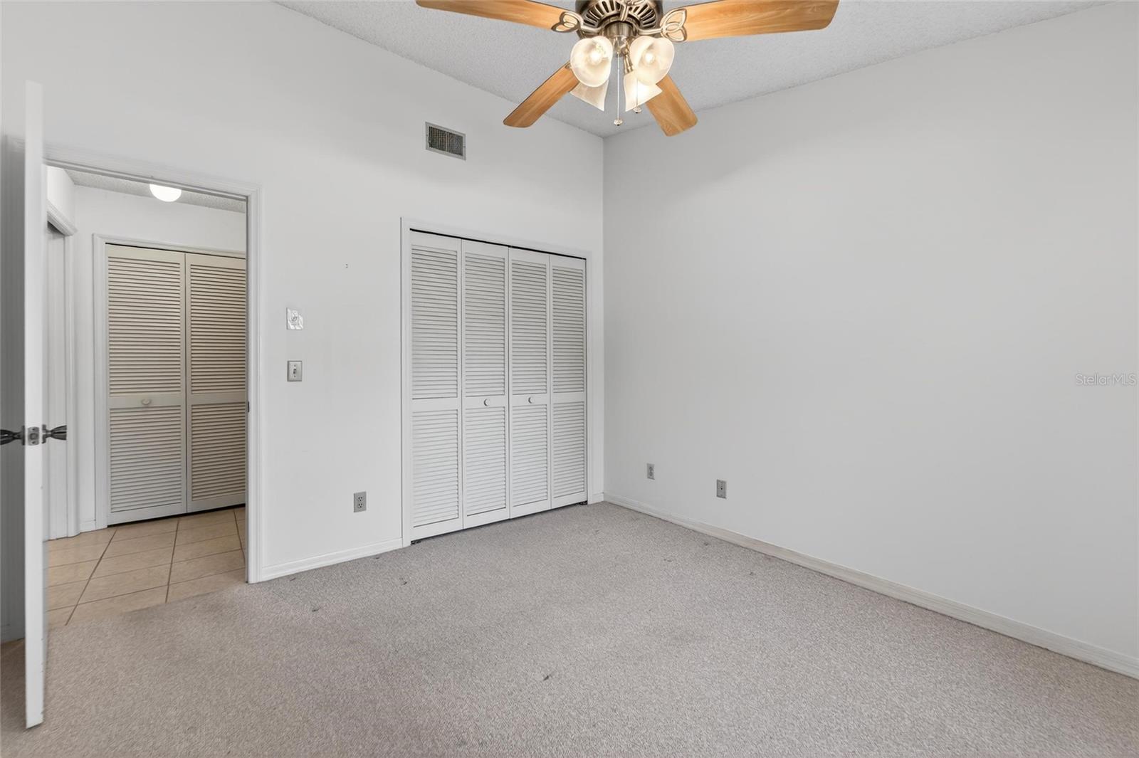 2369 BEVERLY DR — photo 40