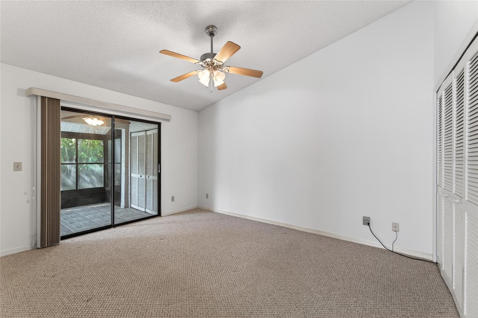2369 BEVERLY DR — photo 26