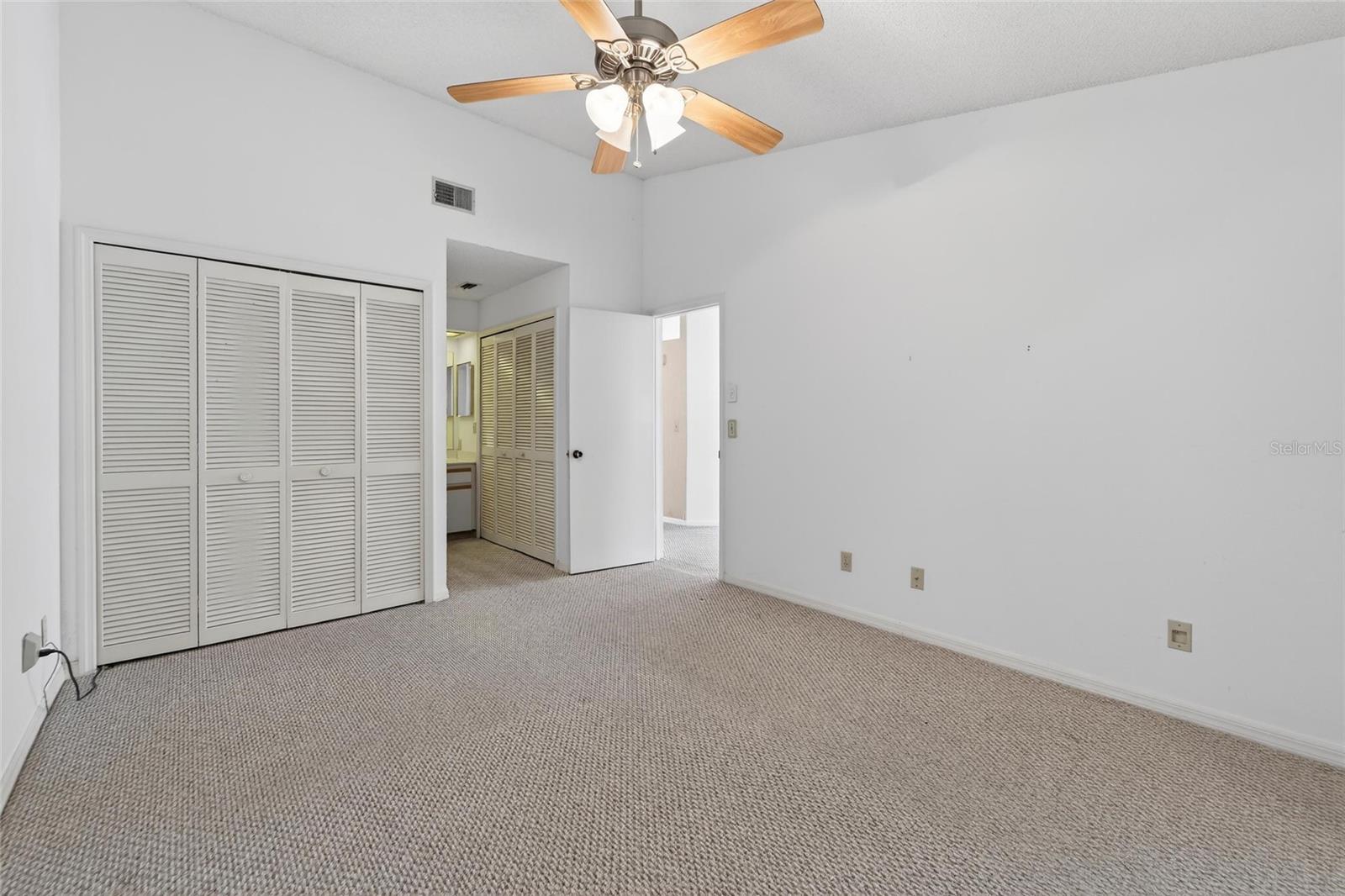 2369 BEVERLY DR — photo 28