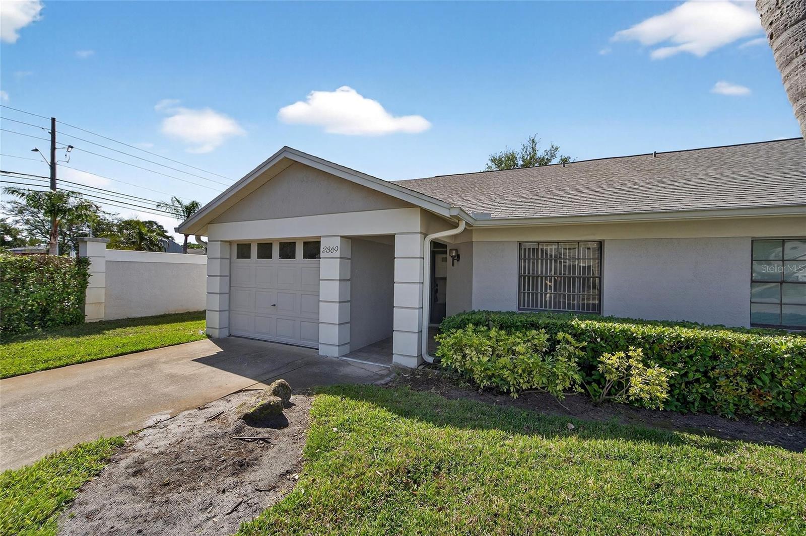 2369 BEVERLY DR — photo 4