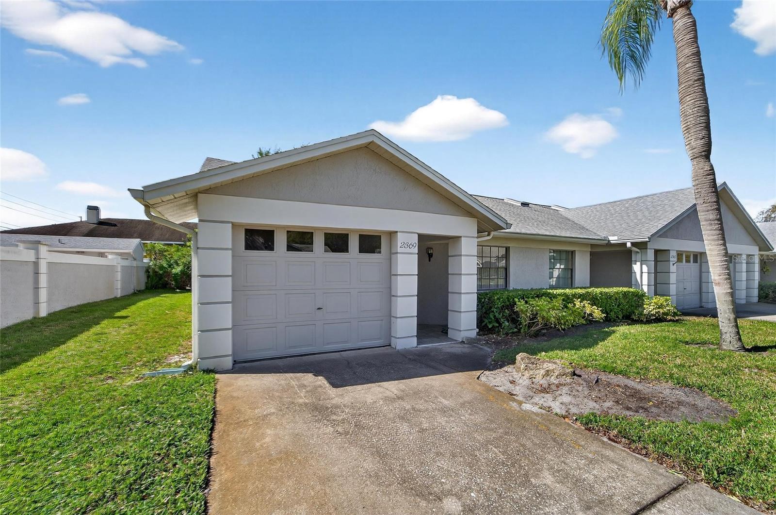 2369 BEVERLY DR — photo 3