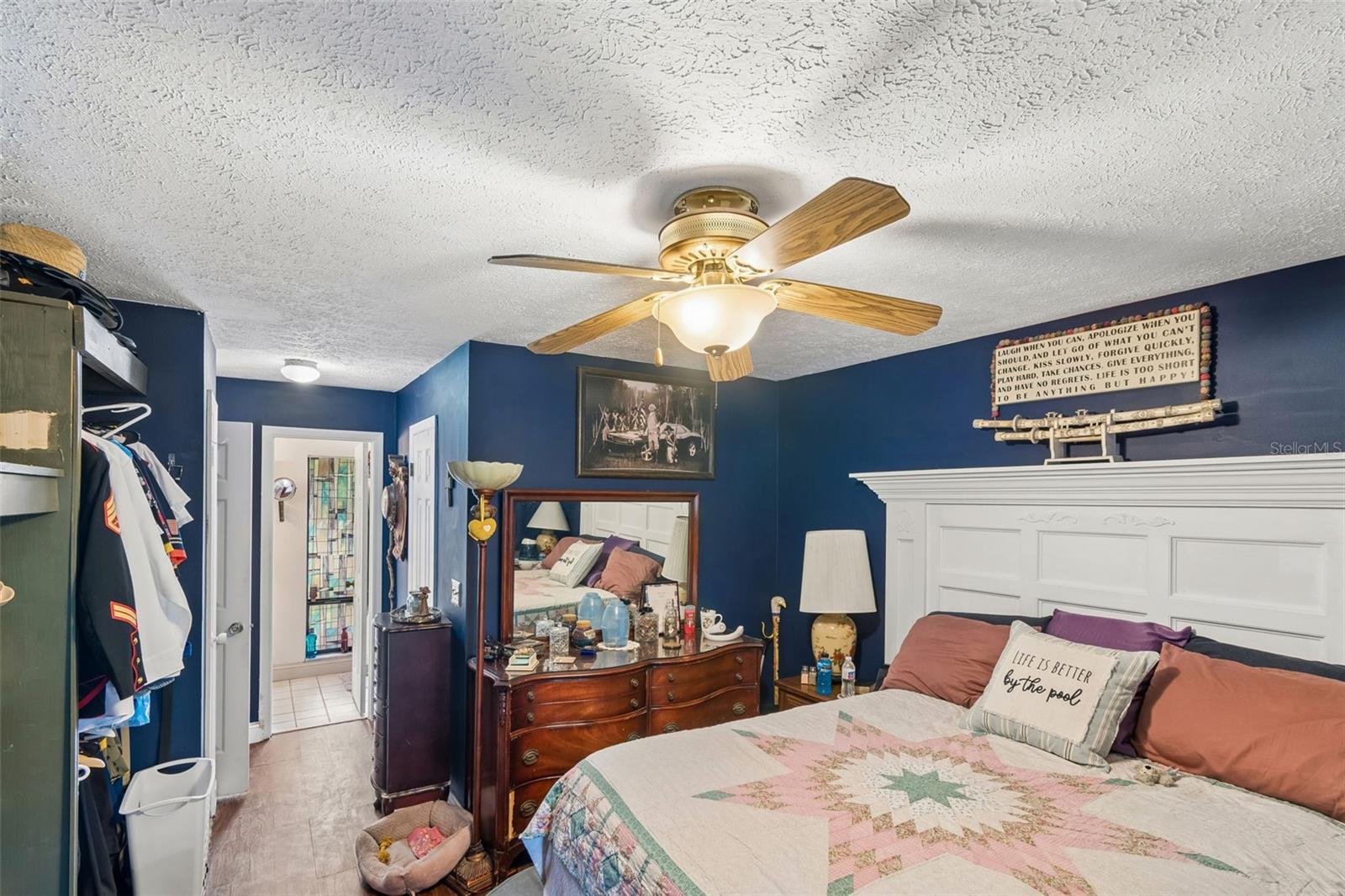 5059 BERNADETTE DR — photo 14