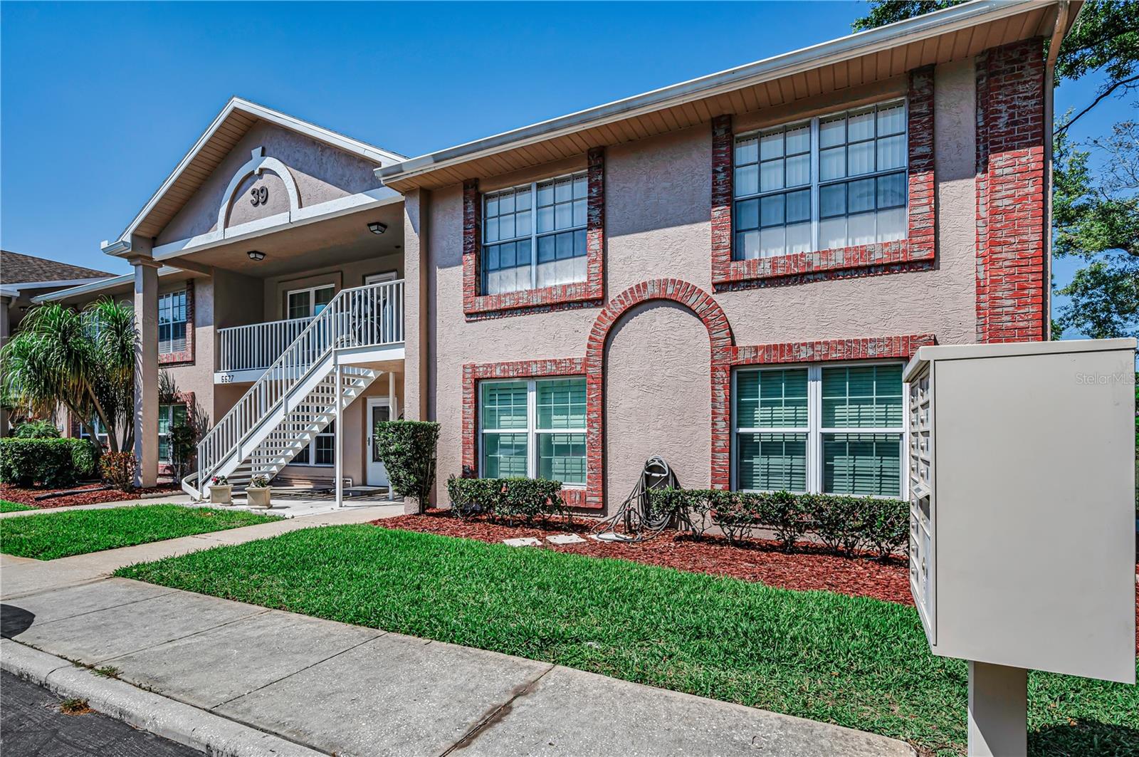 6627 SPRING FLOWER DR #14 — photo 3