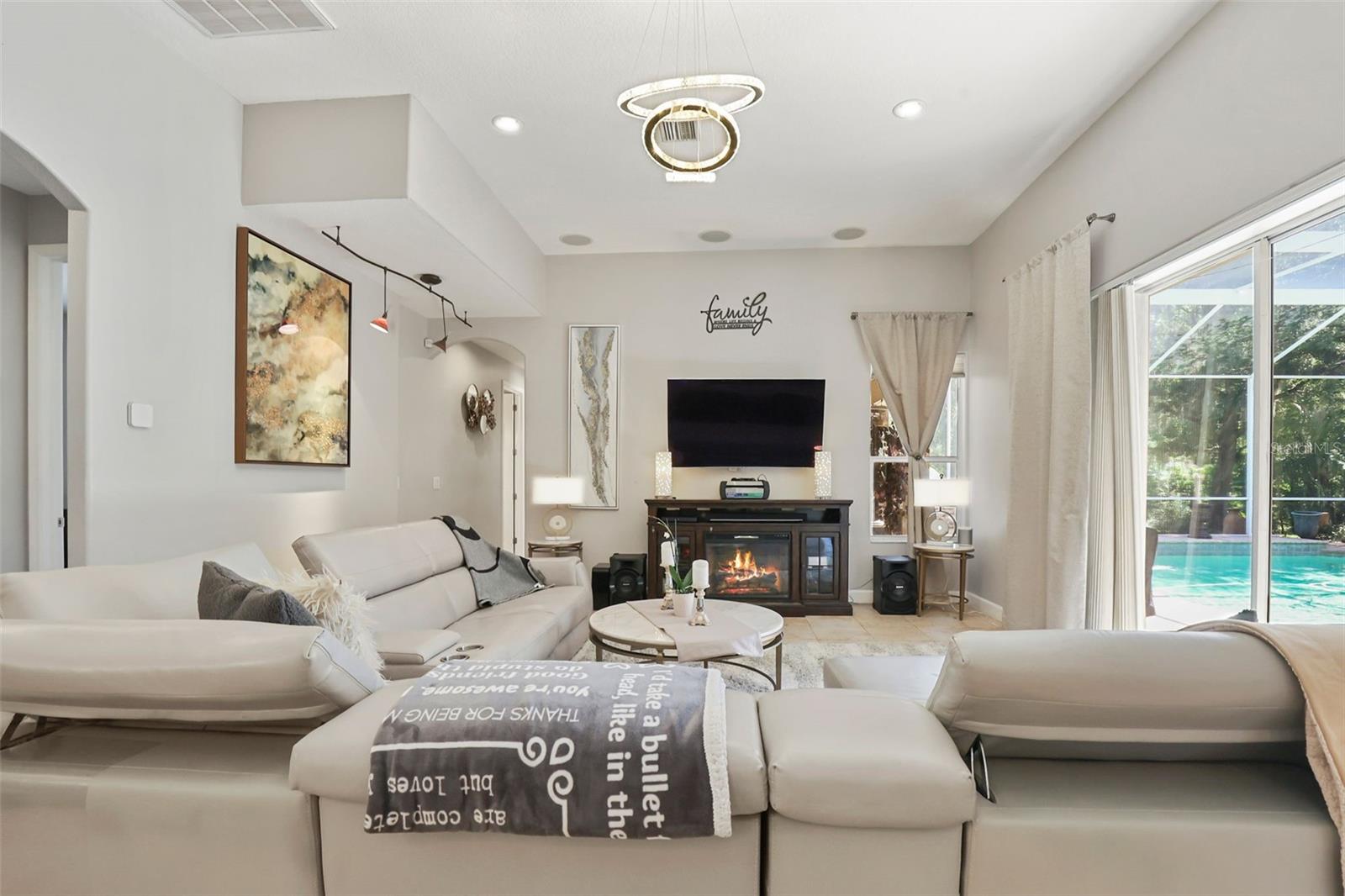 27608 PINE POINT DR — photo 33