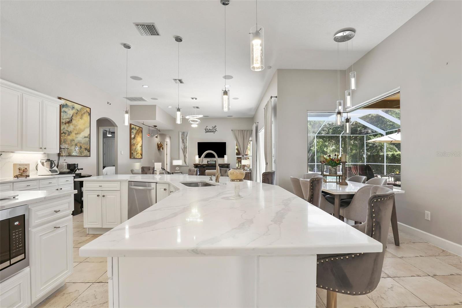 27608 PINE POINT DR — photo 8