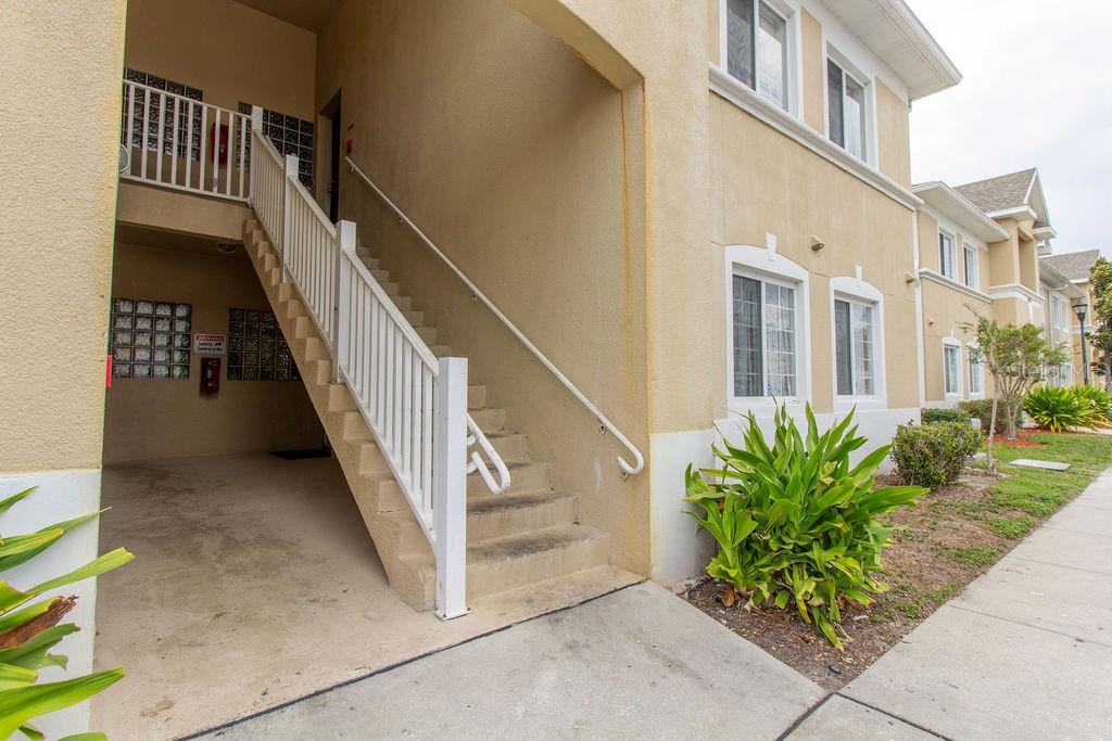 6445 CYPRESSDALE DR #102 — photo 4