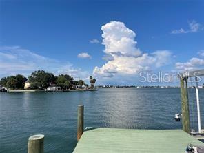 6901 GULF WINDS DR — photo 8