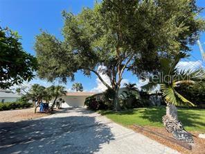 6901 GULF WINDS DR — photo 3