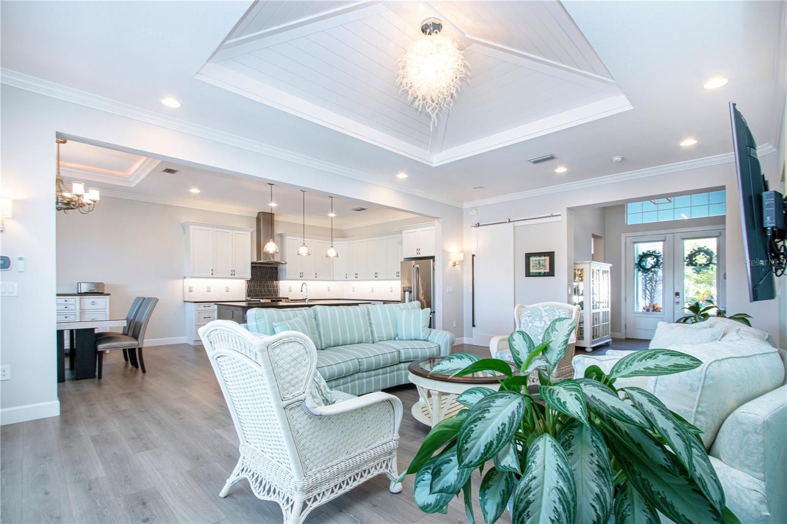 7732 SANDHILL LAKE DR — photo 24