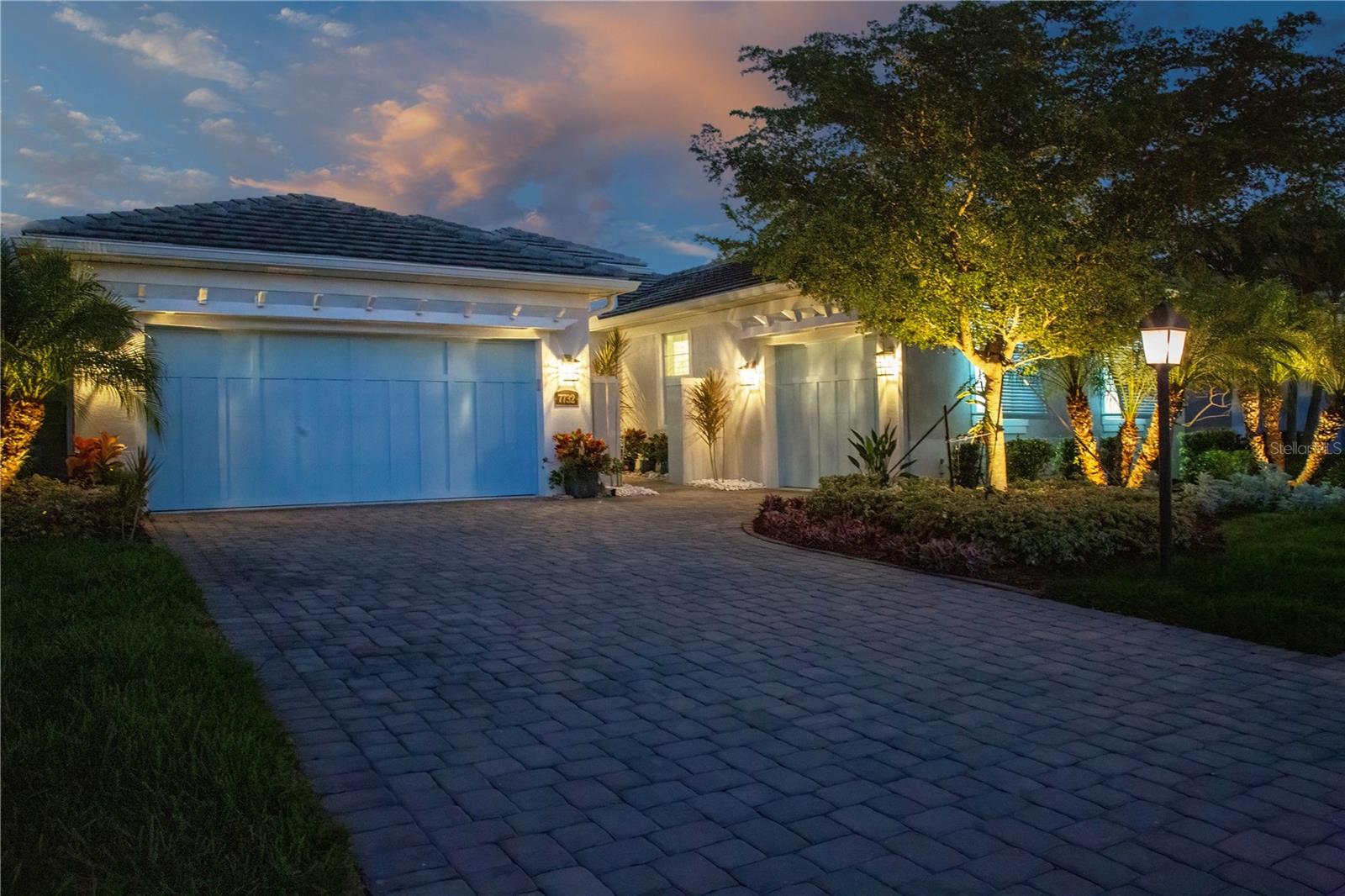 7732 SANDHILL LAKE DR — photo 83