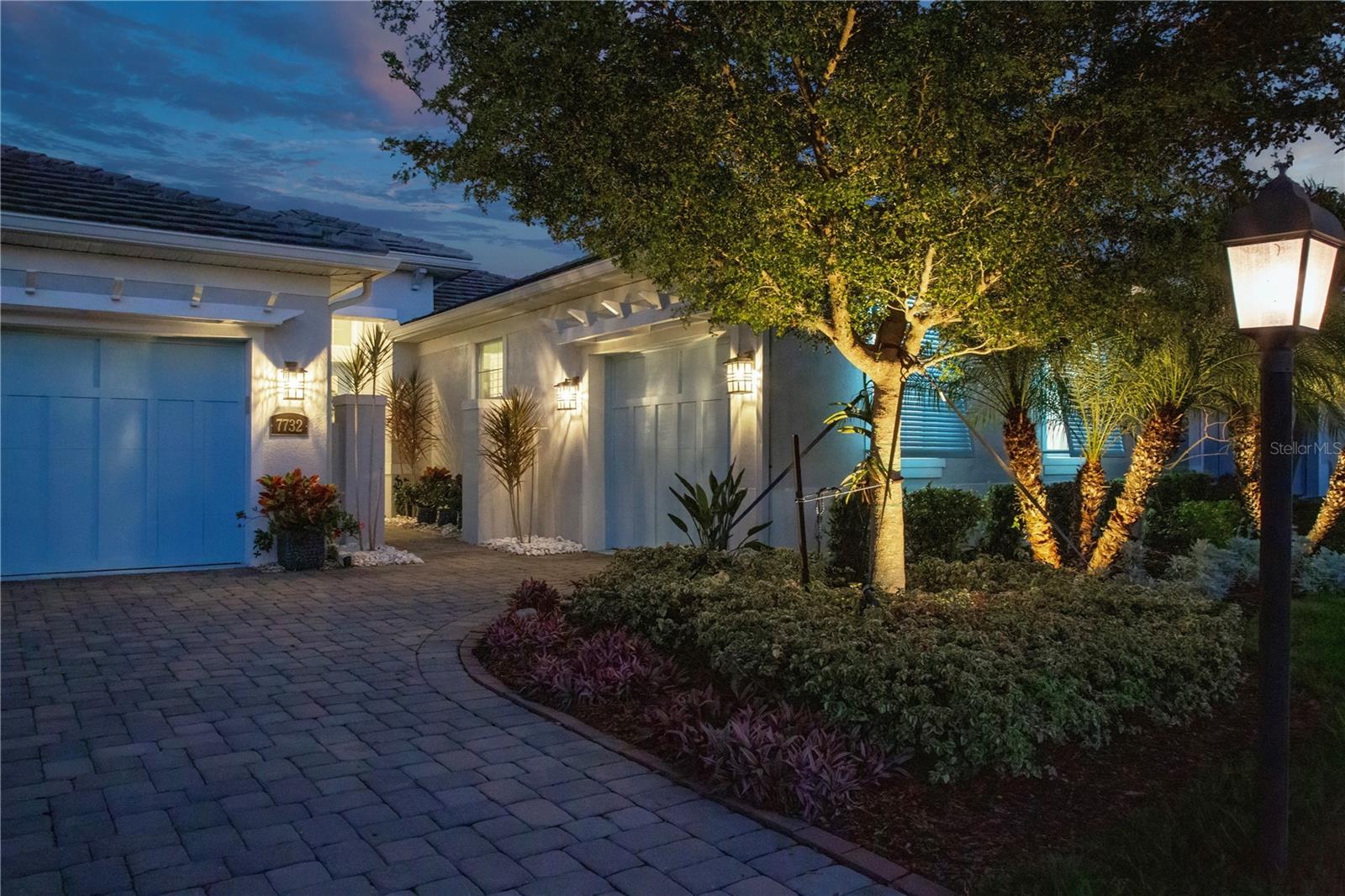 7732 SANDHILL LAKE DR — photo 84