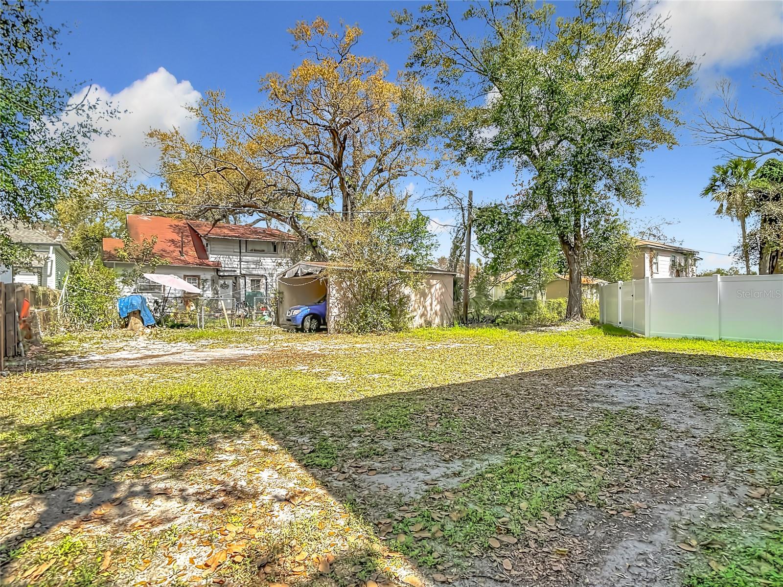 1004 E 22ND AVE — photo 60