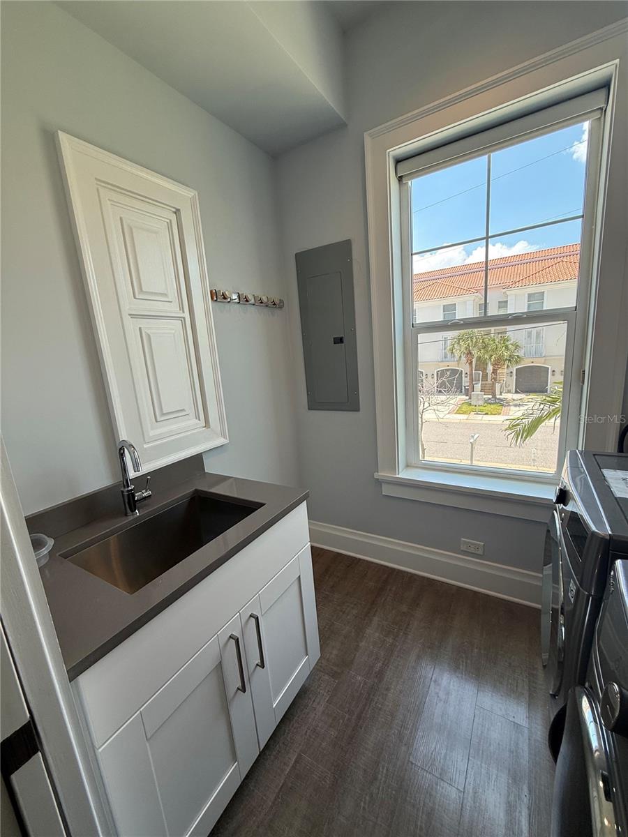 158 BRIGHTWATER DR #1 — photo 33